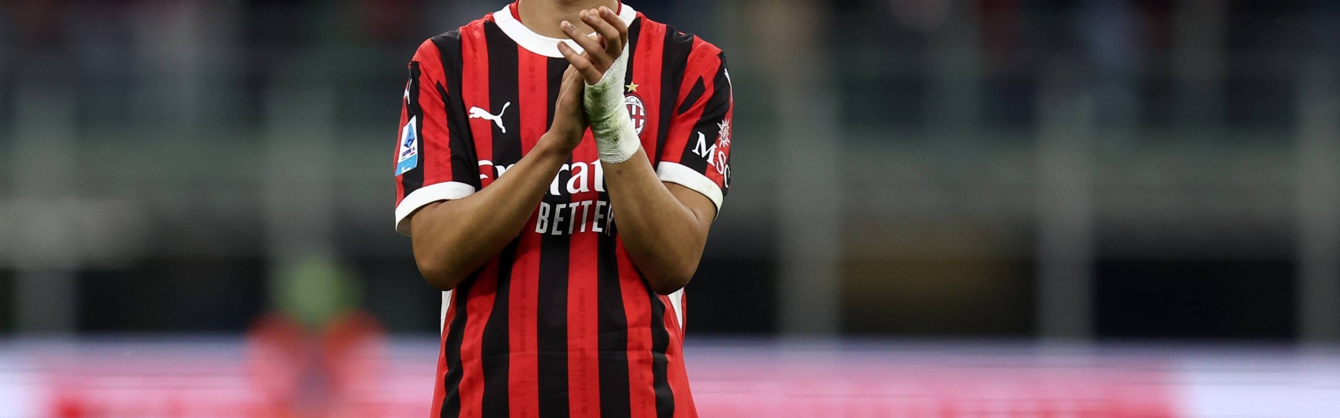 英媒：本菲卡有意租借菲利克斯，切尔西倾向将球员永久出售