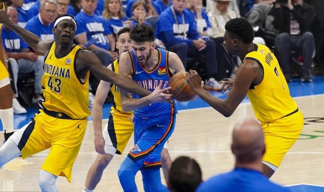 总决赛G2半场：雷霆三少合砍35分 步行者攻防遭压制