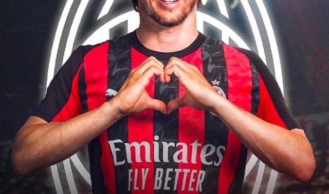 莫德里奇加盟AC米兰，签1年合同，在皇马“最后一舞”0-4不敌巴黎