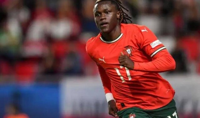 降维打击！欧冠黑马3-0完胜葡超豪门，穆里尼奥看到了争冠曙光