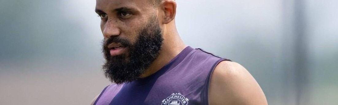 截胡不断！纽卡10心仪目标被利物浦曼城抢走，钱白烧？