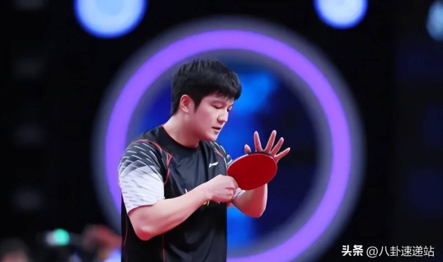 是金子总会发光,远赴德甲仅3个月,樊振东入选先进个人,太争气了