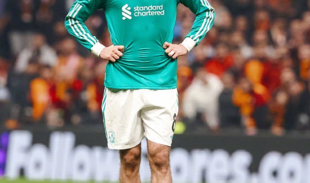 欧冠利物浦0-1加拉塔萨雷，手球判罚被质疑，单刀错失暴露问题