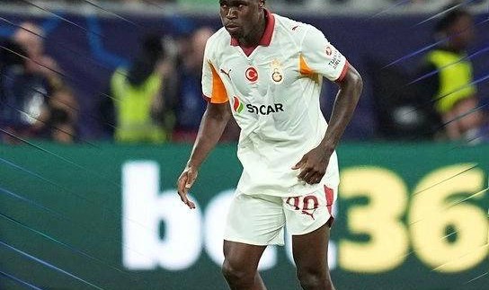 土超霸主惨遭欧冠重创！穆里尼奥嘲讽得到验证