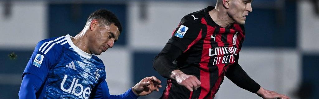 AC米兰客场3-0完胜博洛尼亚：技术与战术的完美结合