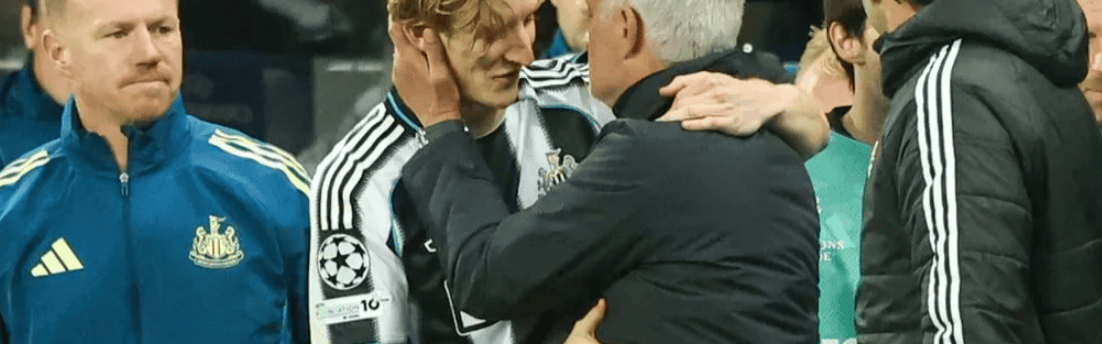 穆帅赞扬的24岁纽卡斯尔边锋，入选欧足联欧冠第3轮最佳阵容