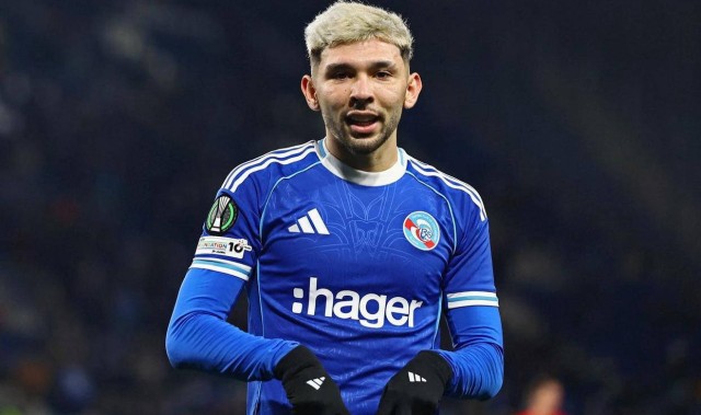 法甲第7名斯特拉斯堡3-1逆转摩纳哥，成功挺进法国杯八强