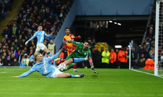 德甲积分榜深度解析：拜仁领先9分，多特奋起直追，药厂能否翻盘？