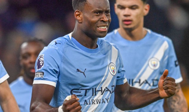 英超积分榜：曼城重返胜利轨道 曼联若成功阻击阿森纳进前四