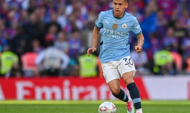 曼晚：曼城可能外租4位年轻球员，包括尼潘、埃切维里