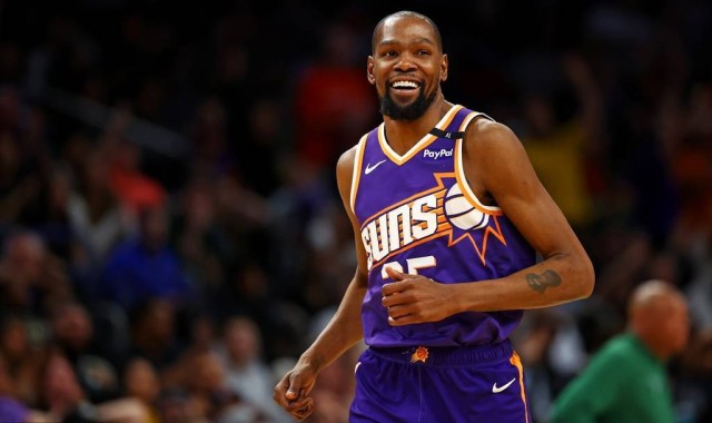 专家:马刺有关杜兰特的交易或已达成 只是还未宣布