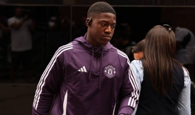 20岁身价5000万欧！卫报：因被阿莫林边缘化，梅努想要离开曼联