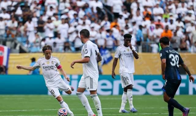 皇马3-1胜帕丘卡！长时间少一人却取得胜利