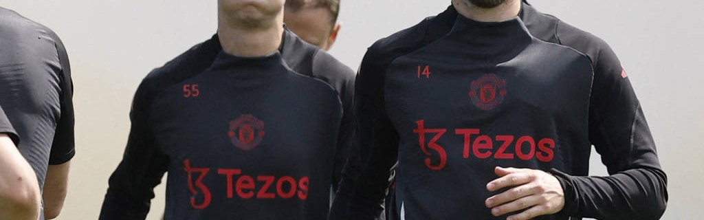 突发！曼联官宣10人下岗，三届英超冠军+4000万先生均遭清洗，重建风暴来袭？