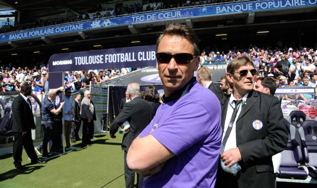 队报：3.3万球迷！图卢兹vs巴黎圣日耳曼的第3轮法甲联赛球票售罄